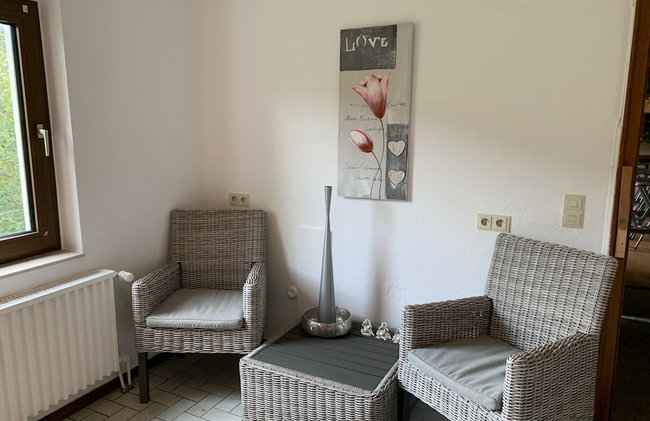 Spacious Holiday Home With Private Terrace - Photo 18