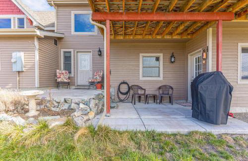 Breathtaking Mtn and Lake Views! Glacier Country Gem - Foto 32