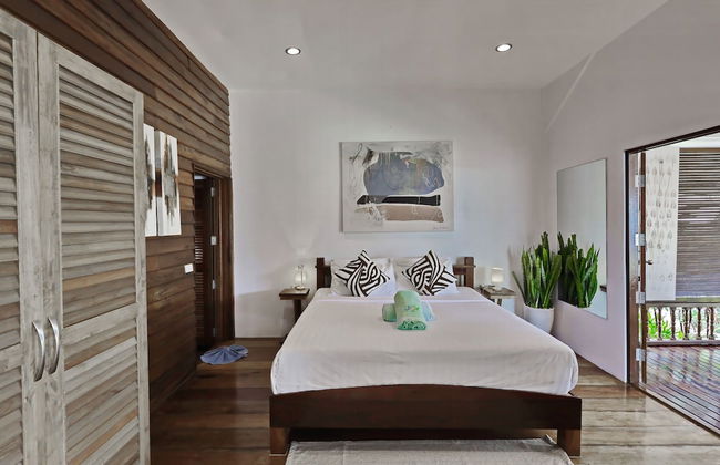 Joy Beach Villas - Photo 26