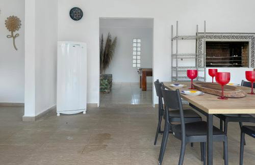 Sítio com Churrasqueira, Piscina, Lago e Natureza - Foto 11