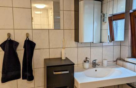 Moderne familienfreundliche Ferienwohnungen - Garten Wlan Parkplatz inkl - Foto 12