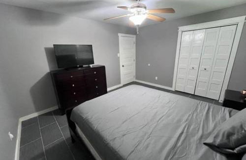 Cozy Escape WGameRoom HSWifi Aprox10Min to NRG - Foto 15