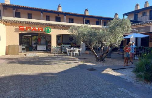 studio agay a 2 pas des plages - Foto 25