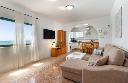 Buganvilla - Photo 1