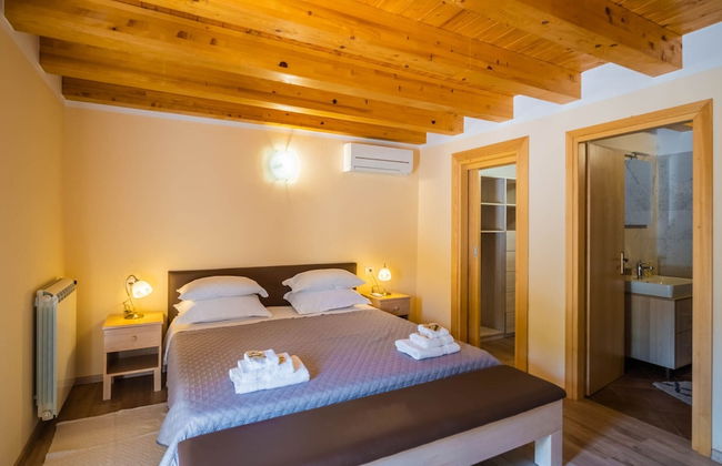 Villa in Rakalj Near Secluded Beaches - Foto 3