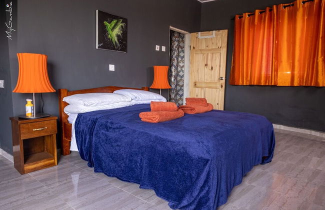 Lovely 13-bed Complex on Cape Point Beach, Bakau - Bojang River Lodge - Foto 1