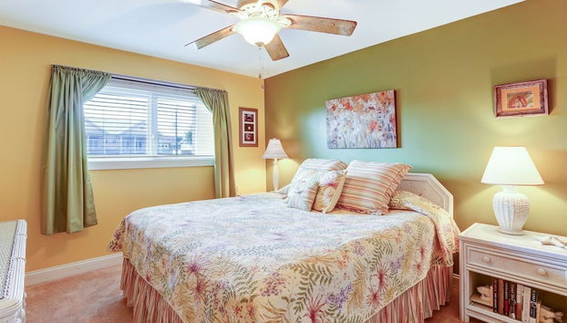 Coastline Condo with private Balcony to Enjoy Views of the Atlantic Ocean by RedAwning - Foto 2, Habitación