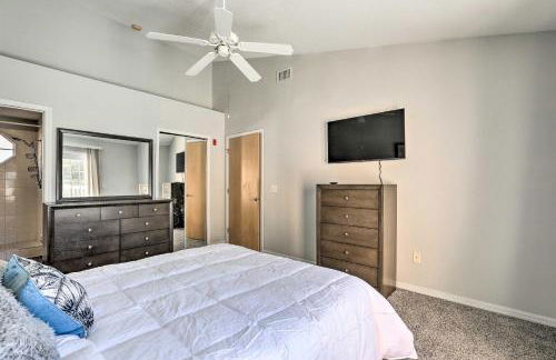 Less Than 8 Mi to Disney Getaway with Deck in Kissimmee! - Foto 15