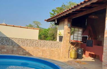 Casa Espaço Sara Piscina com total privacidade, área gourmet completa com churrasqueira fogão a lenha, a 5min do centro e do parque das águas - Foto 60