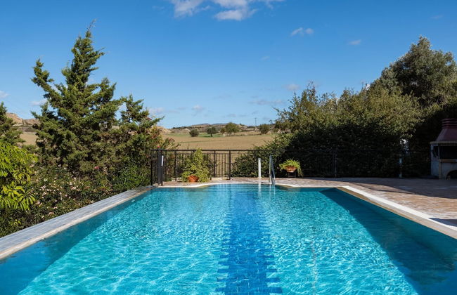 Villa Kambos Ena in Polis - Photo 9