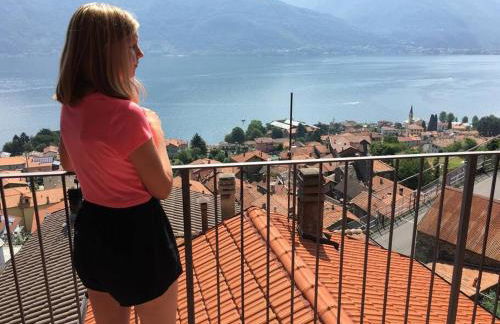 House with stunning view over Lake Como - Photo 8