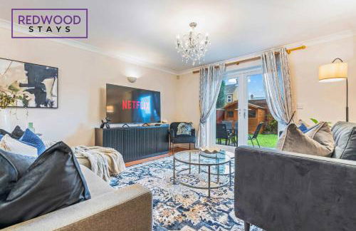 Cozy Family & Contractor Home 3X FREE Parking by Redwood Stays - Foto 28