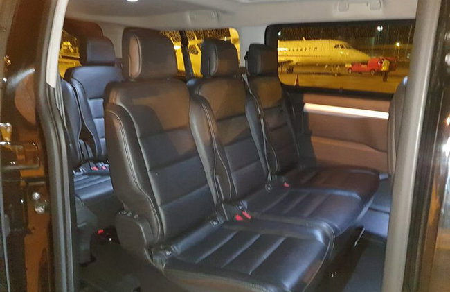 Traslado privado al aeropuerto de Lisboa – Llegada, salida o ida y vuelta - Foto 27