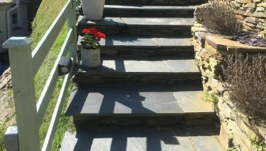 The Thatched Cottage - Photo 4