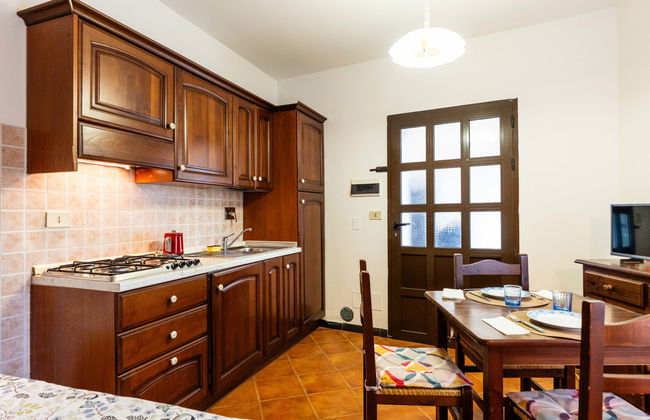 Apartment in Diano Castello with swimming pool and terrace - Photo 9