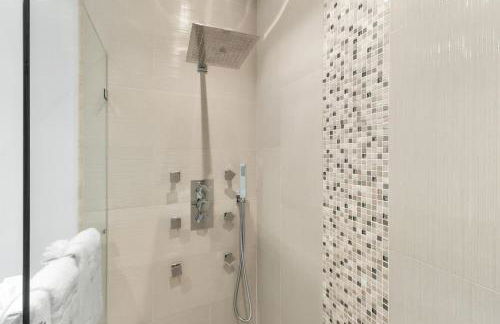 Stylish Bedroom Suite - Foto 13