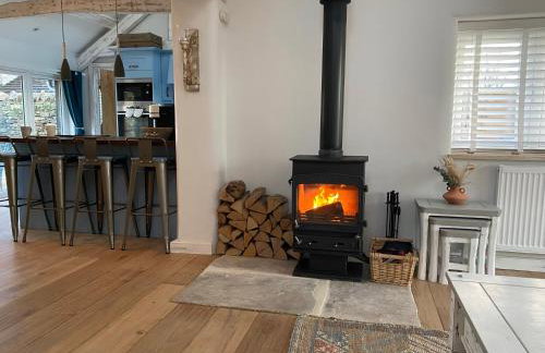 The Cow Stalls - Stunning Farmhouse with Wonderful Views and Garden - Close to Corfe Castle - Foto 3