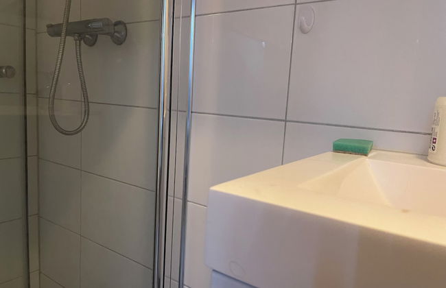 Located at Heart of City Center - Foto 8