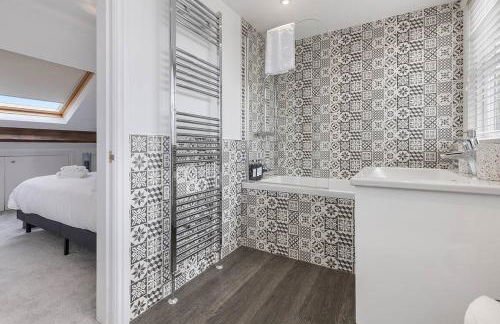 Stunning terraced house next to York Racecourse - Foto 39