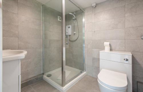 Bagworth House - Spacious 4BR Bungalow in Leicestershire - Photo 22