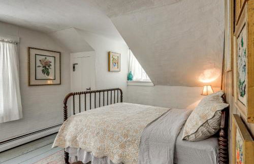 Historic 1820s Homestead on Battenkill River! - Foto 21