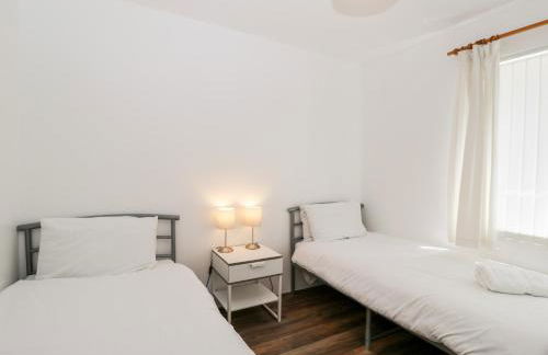 Ocean Breeze - Photo 13