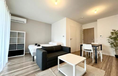 L'Émeraude - Proche Hôpital - Parking - Clim - Fibre - Terrasse - Foto 3