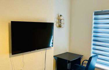 Walsall Comfort Home 3Bedroom Retreat Sleeps 6 - Foto 34