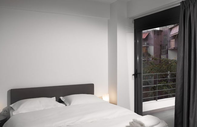 Elysium Boutique Apartments - Photo 14