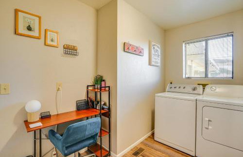 Bring Your Pup Spring Valley Home with Fenced Yard! - Foto 23