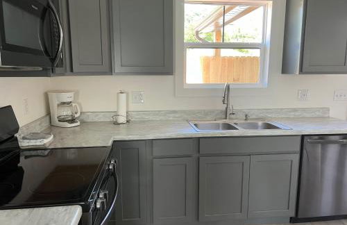 Stay, play and relax in Ohiopyle, PA, Hot tub, Pool table, next to the GAP trail in Ohiopyle, PA - Foto 14