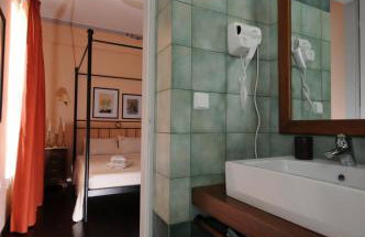 Metohi Georgila - Foto 69