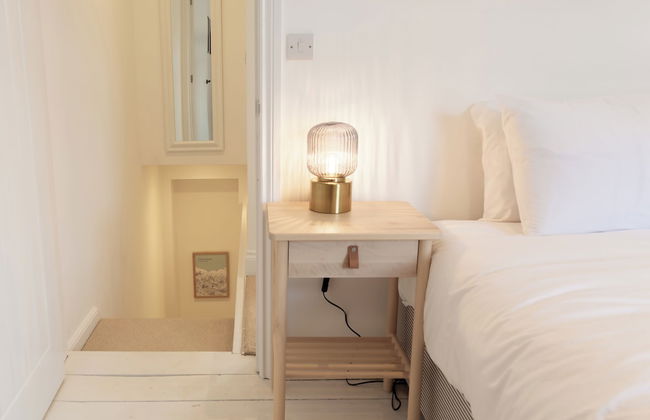 Bright & Airy 2BD - 10min walk to Centre - Foto 3