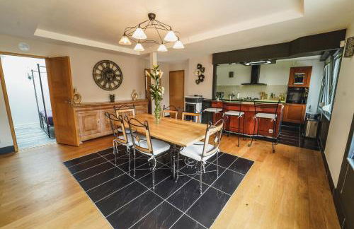 Ô Rethel Jacuzzi, Gîte Ardennes - Foto 17