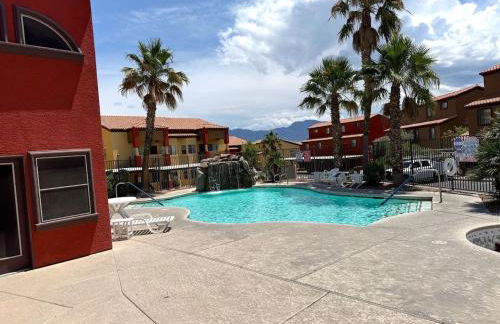 Bright and Spacious 2 Story Condo - Foto 6