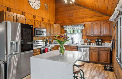 Rustic Luxury in the Pocono Mountains - Stag Lodge - Foto 31