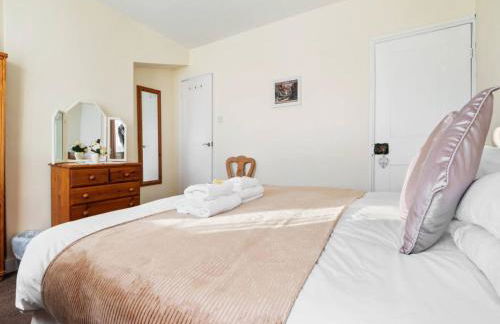 Pass the Keys 55 Heworth Village Wonderfully Cosy Family Home in York - Foto 11