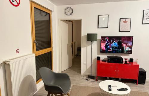 Cosy 2 pièces et parking 30 mns Gare du Nord by immo kit bnb - Foto 8