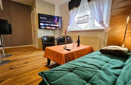 Haus Erdgeschoss mit Garten - Foto 5