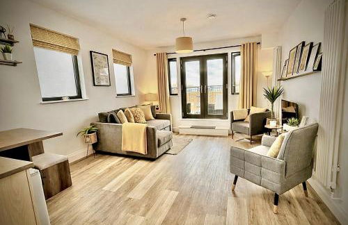 Margate Penthouse Private Balconies Sea Glimpses Gated Parking Air-Con The Penthouse Margate - Foto 14