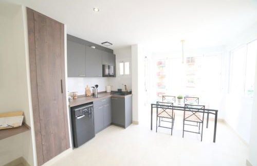 Estudio Playa & Centro - Piscina y Todo a Pie - Foto 33