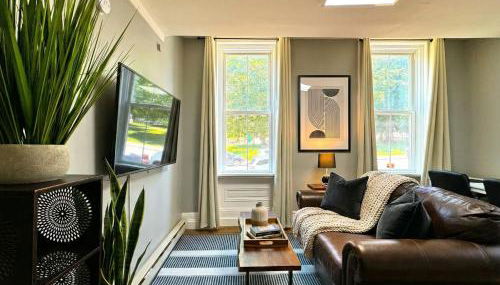 The Grayson at Park Place- Cozy and Fully Updated With King bed Free Coffee and Fast Wifi - Foto 2