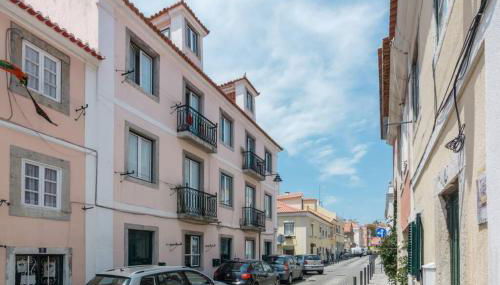 Beautiful Apartment with View of the Tagus River - Photo 5