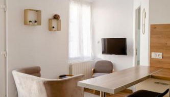 Maison tourangelle chic & cosy avec cour - Photo 4