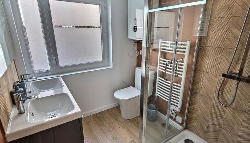 Maisonette Cozy, Neuf, Centre-ville, Wifi - Foto 5, towels, Shower