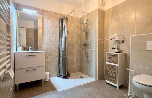 Brand new flat with terrace and parc view - Foto 12