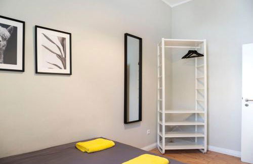 Kudamm plus AC plus SelfCheckIn plus Free Street Parking - Foto 17