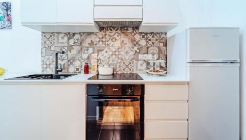 Sofia's House - Comfort e Relax vicino Stazione Notarbartolo - Foto 2, stove