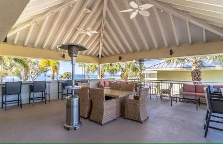 Beautiful New Luxury Townhome with Private Beach and Swimming Pools - Foto 53