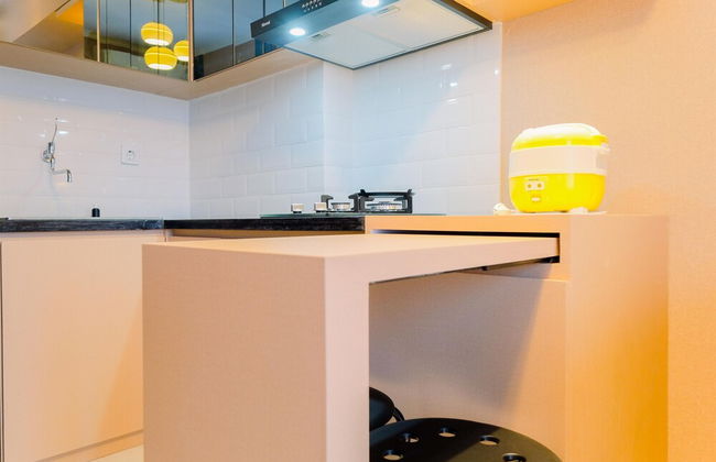 Serene Designed 2BR at Podomoro Golf View Apartment - Photo 12